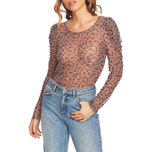 1. State Tops - 1. STATE MESH GATHERED SLEEVE PRINT TOP 🌸